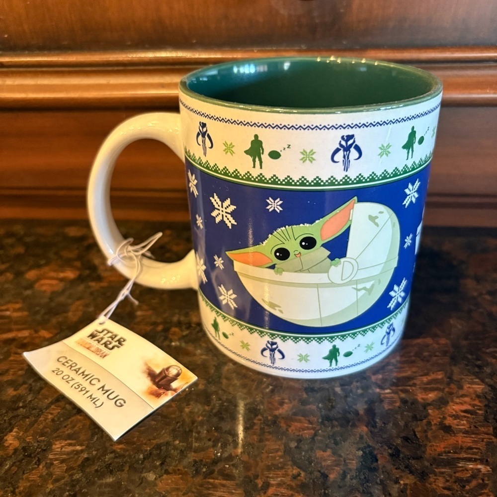 NWT~Star Wars Mandalorian Holiday Ceramic Coffee Mug 20oz